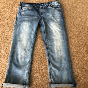 Girls cropped jeans in EUC